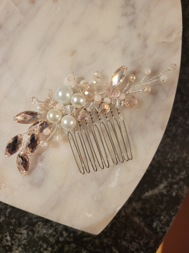 Wedding Hair Accessory image indicator(2)