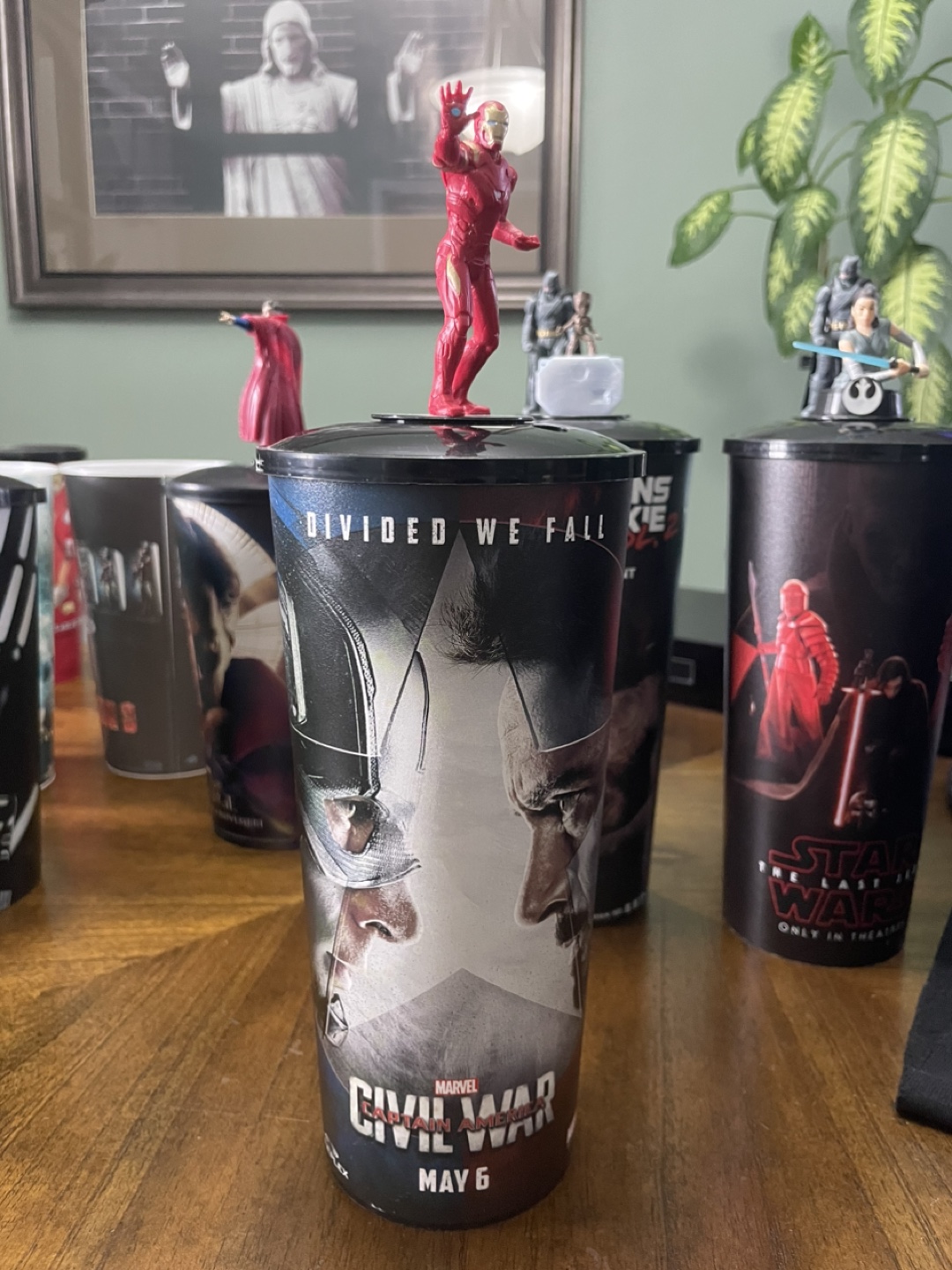 Movie theatre Cups image indicator(8)