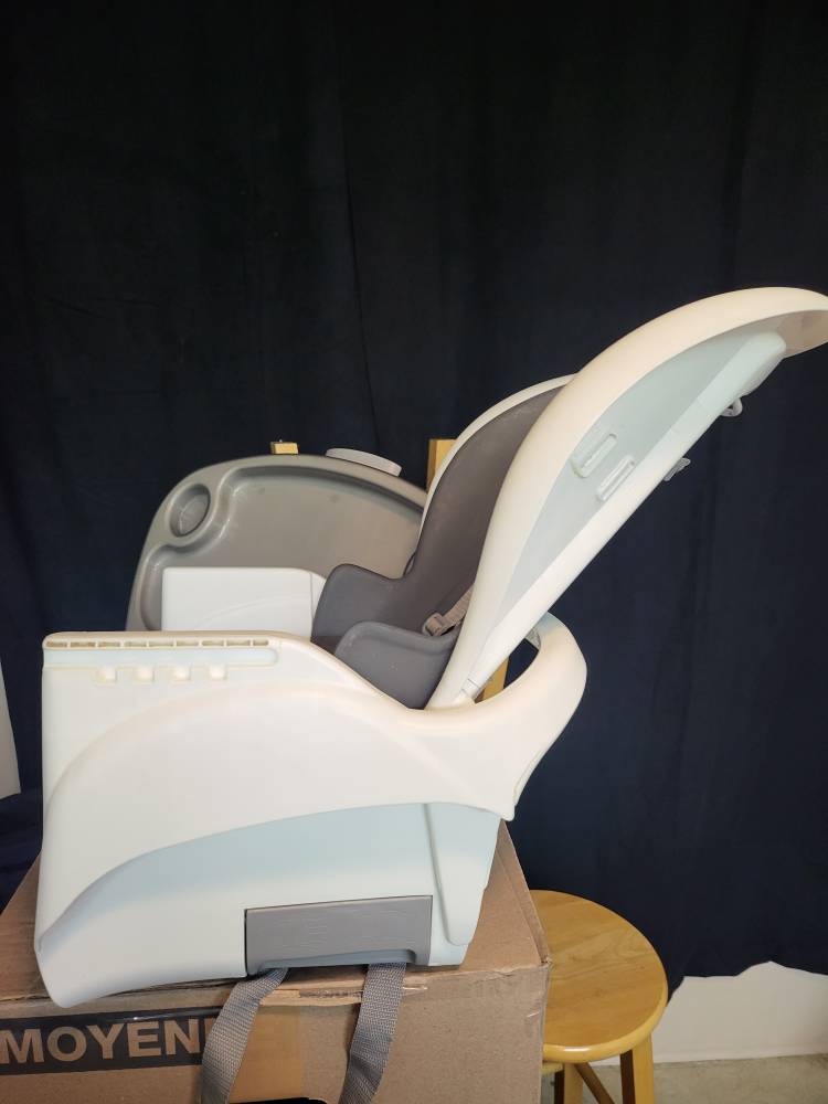 Ingenuity high chair - photo 2
