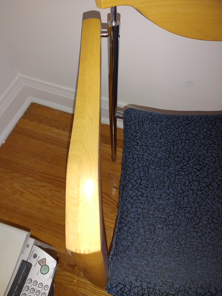 Guest Chairs - photo 3