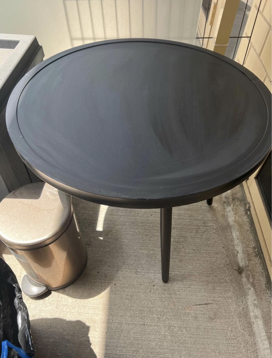 Outdoor metal coffee table