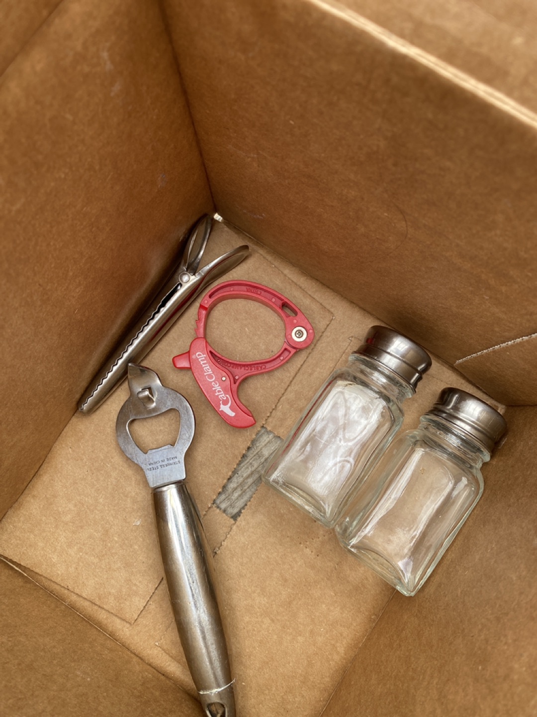 Kitchen utensils, garlic powder, sesame seeds image indicator(5)