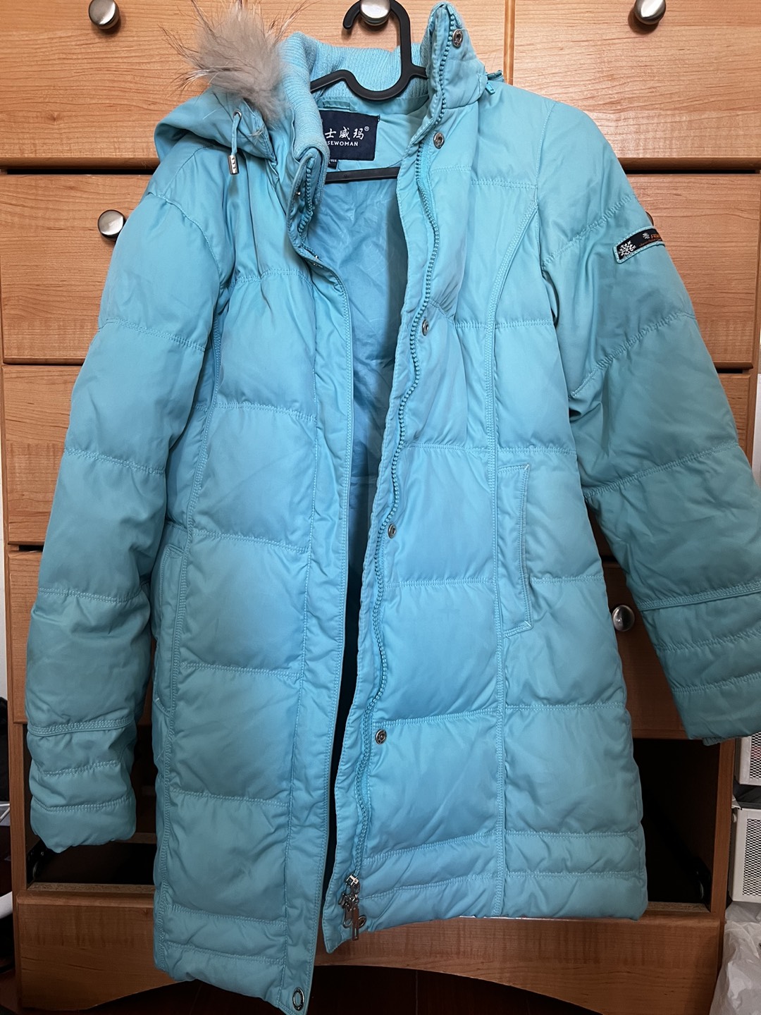 Thin light winter jacket