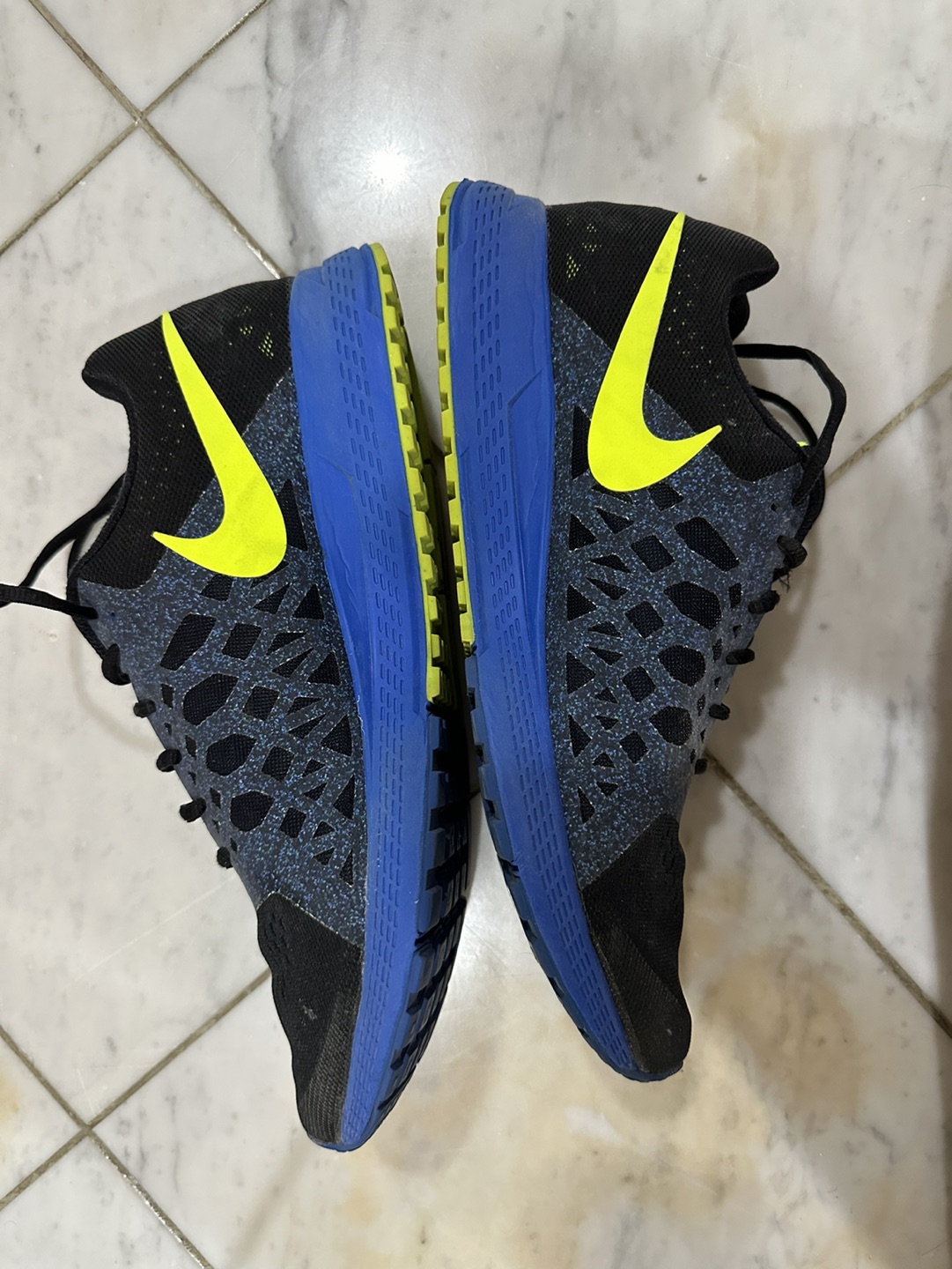 Nike Pegasus XC 31 (11.5 US Mens) - photo 2