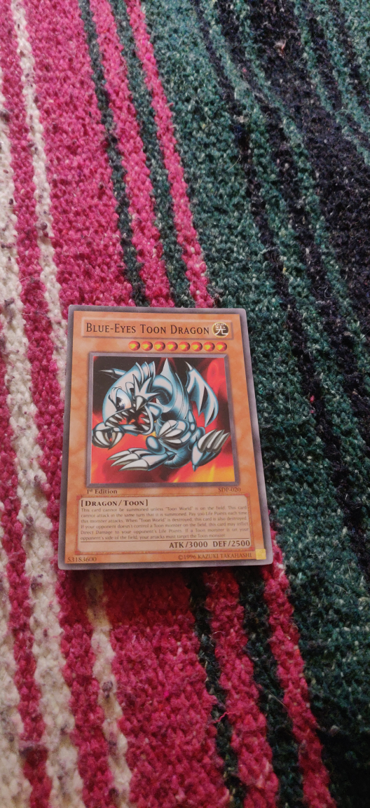 Blue Eyes Toon Dragon (1st Edition) YuGiOh Card  thumbnail