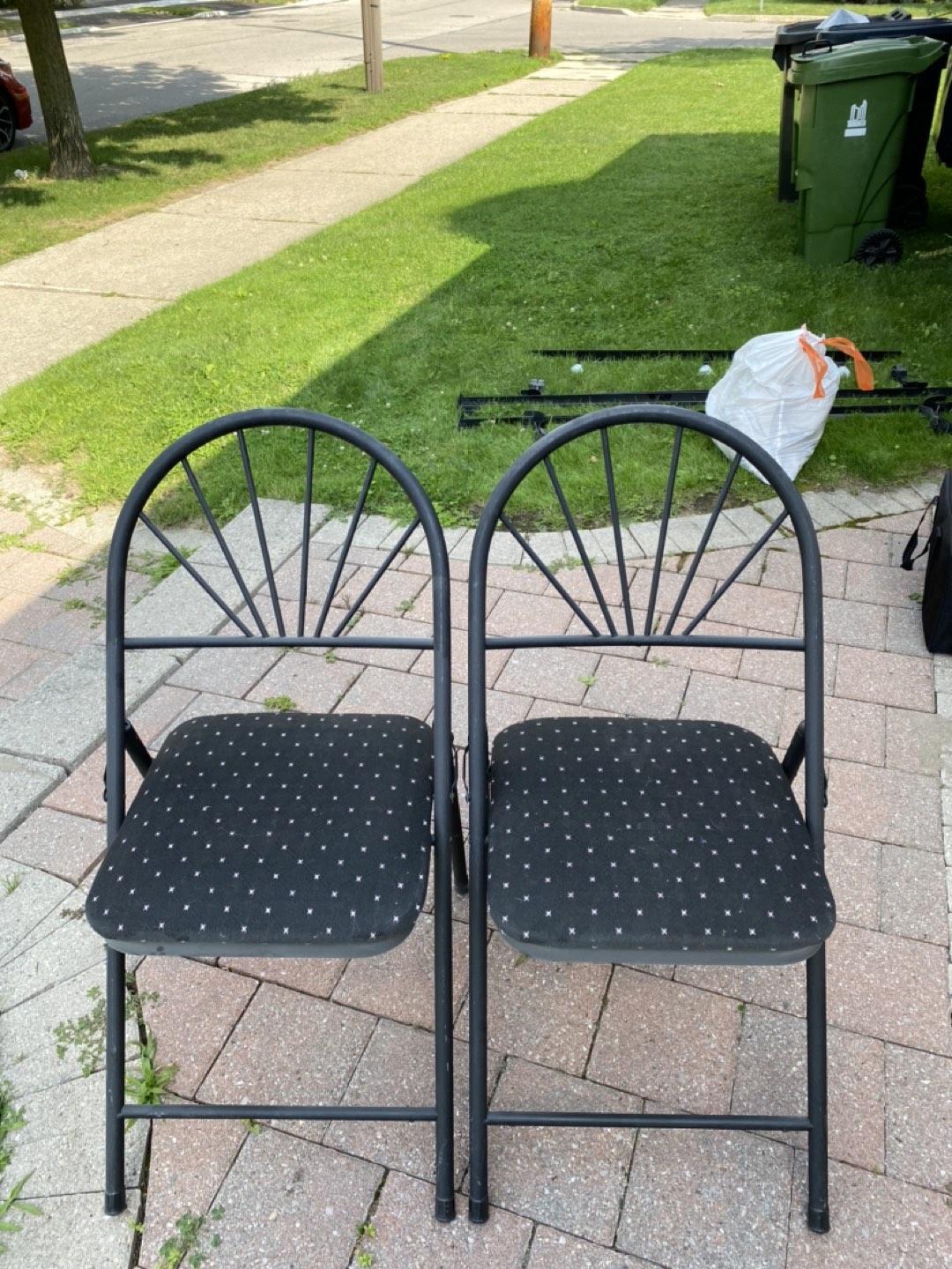 Folding chairs - photo 2