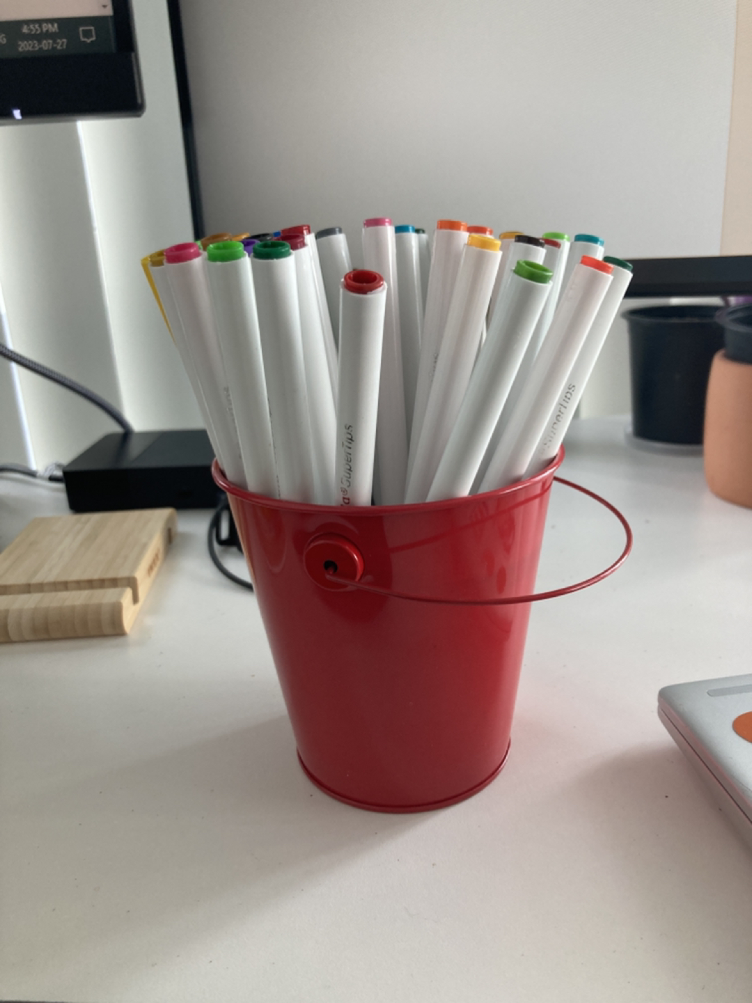 Pen holder