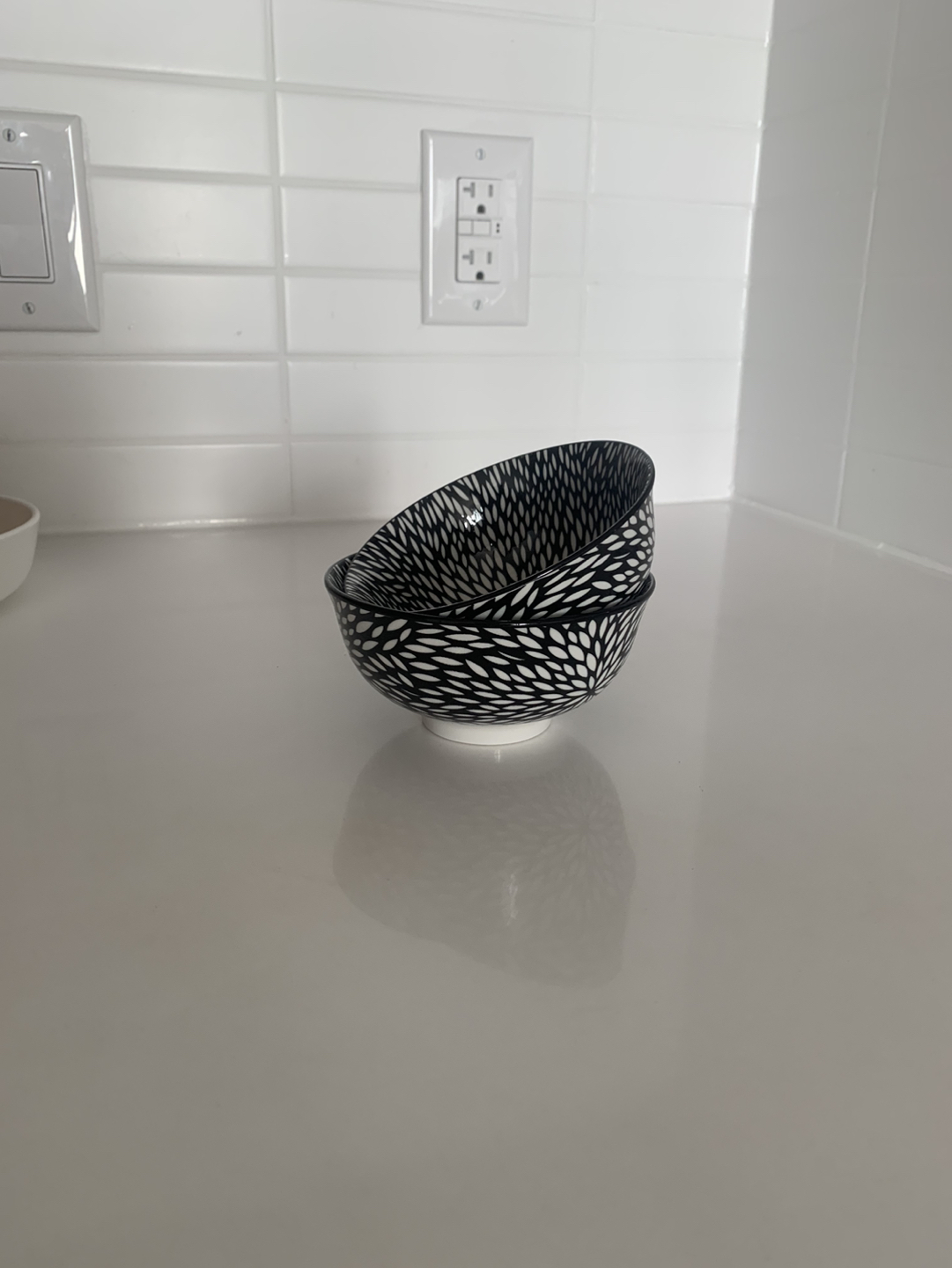 Saucer bowl