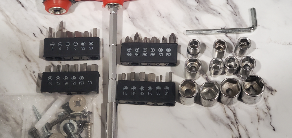 Tools with some extra screws💰💰 - photo 2
