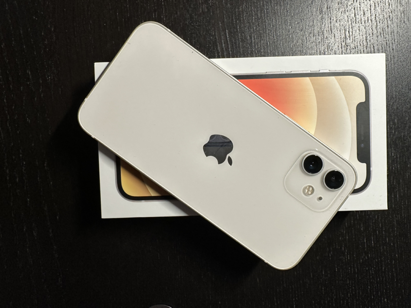 iPhone 12-64 GB mint condition - photo 4