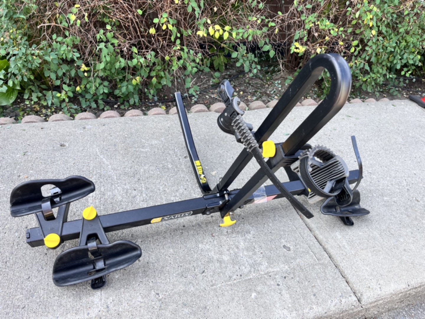 Saris Freedom 2 Bike Tray Hitch Rack!!!