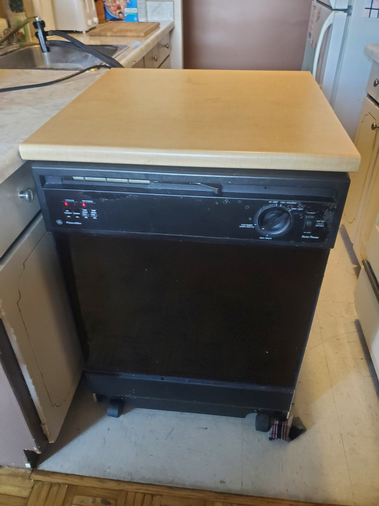 GE Poratable Dishwasher 