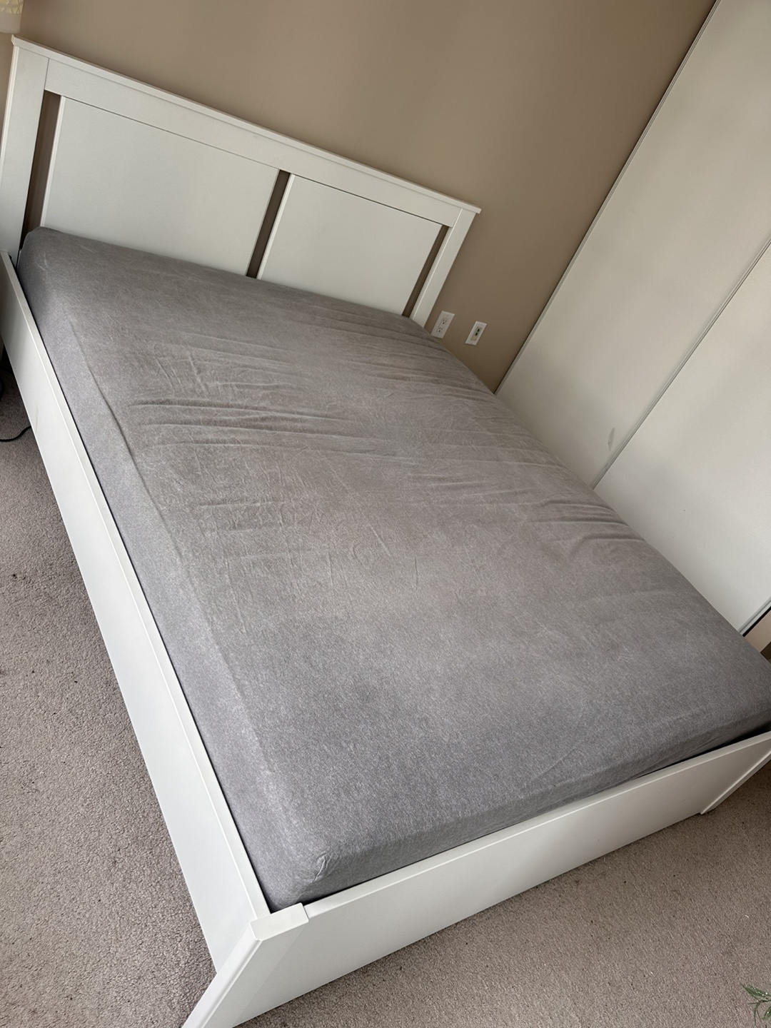 Bed frame -Queen Size - photo 2