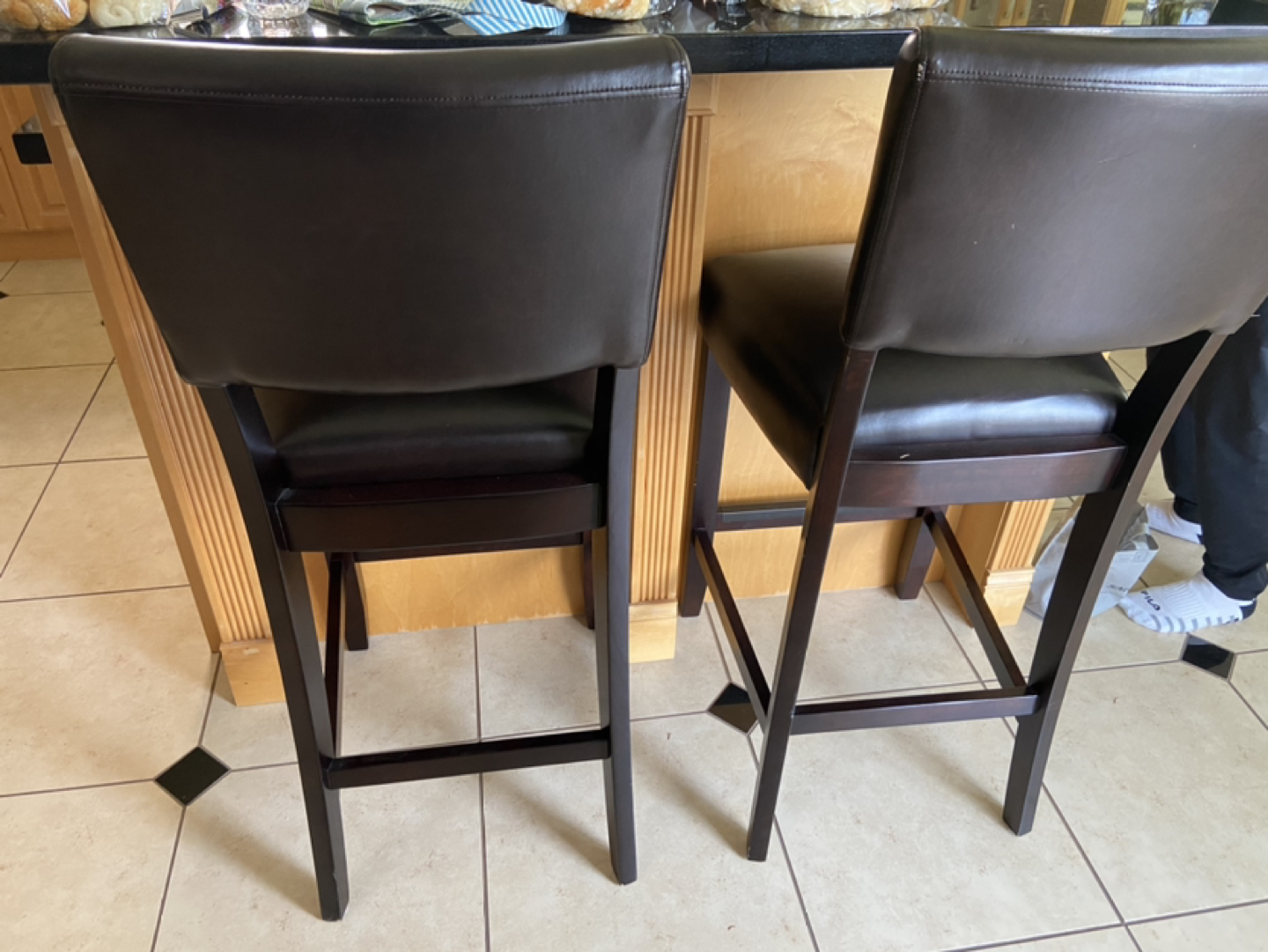 Leather bar stool image indicator(2)