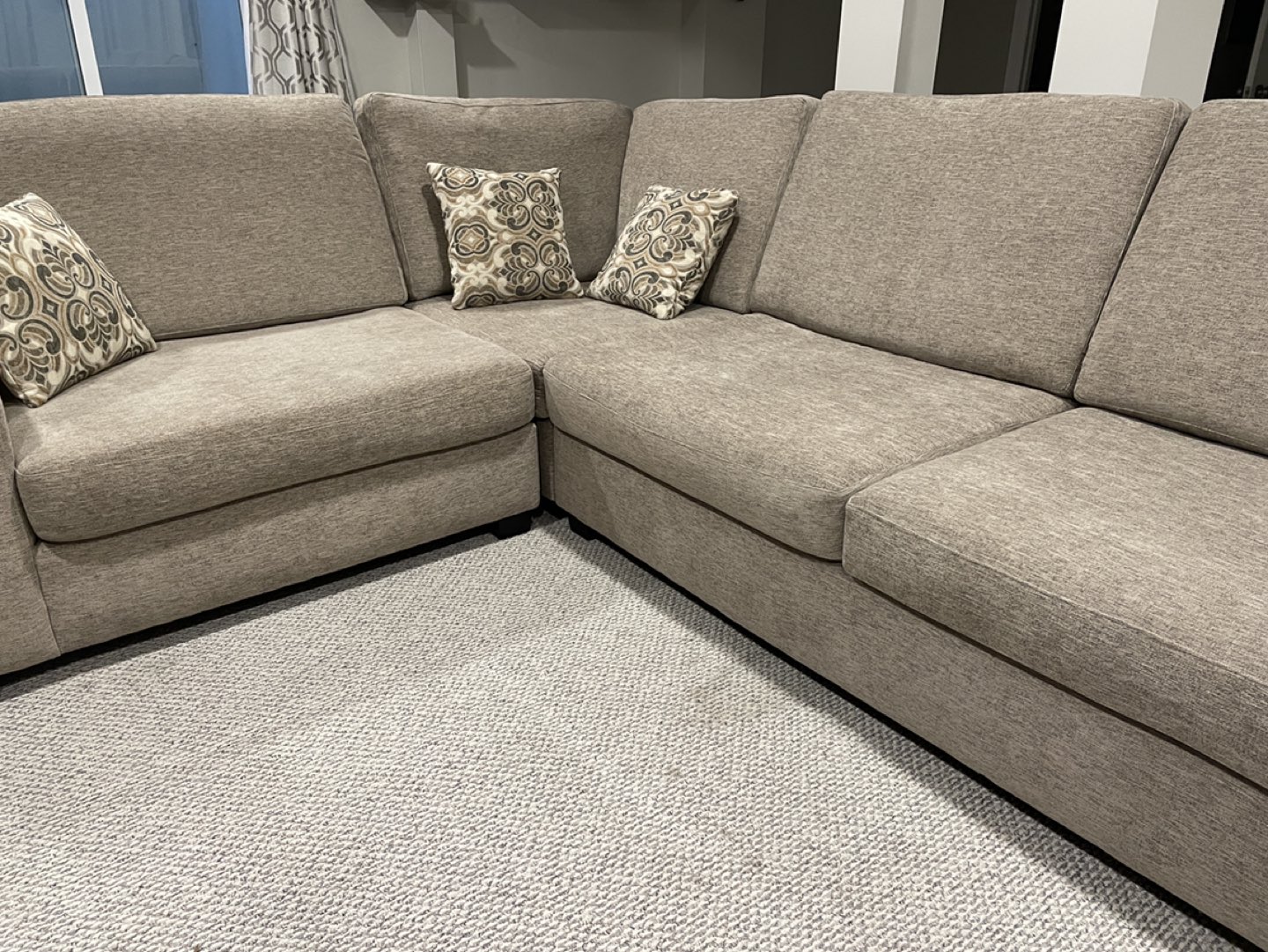 L-shape 2-piece sectional sofa - photo 4