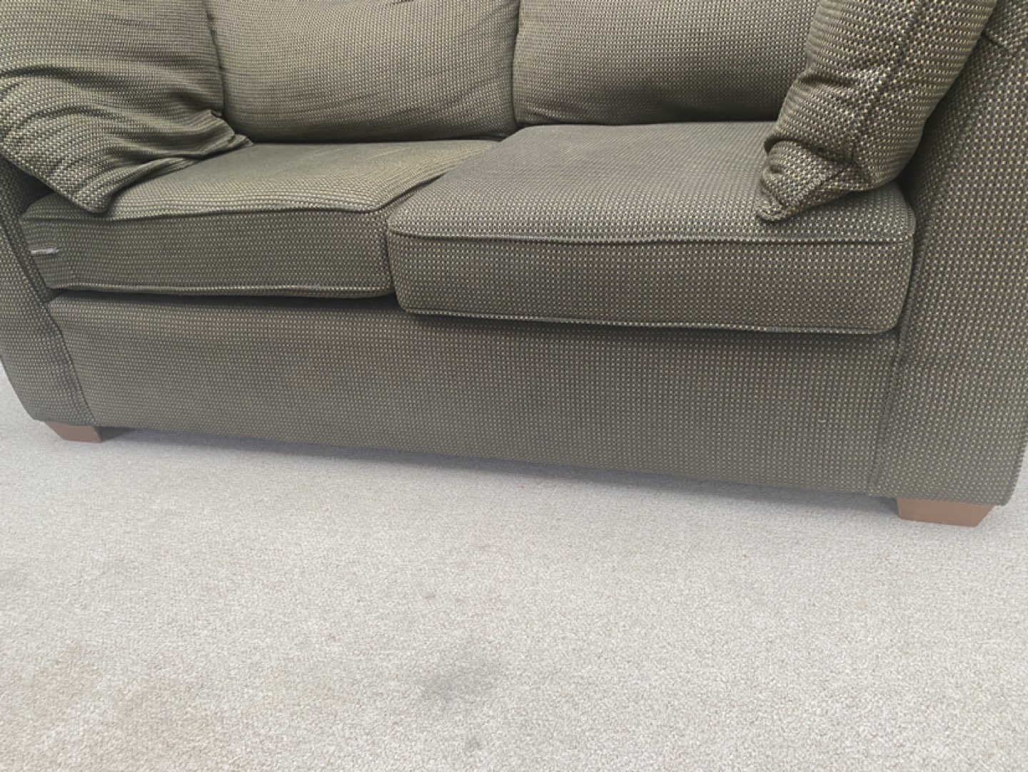 Love seat sofa - photo 2