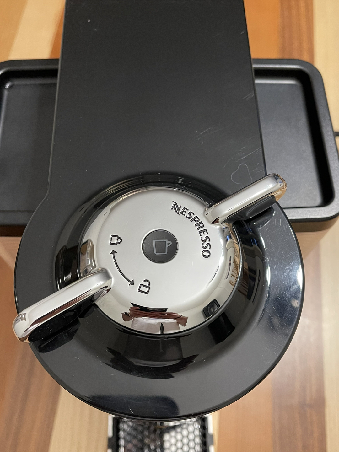 Nespresso Virtue Line Coffee Machine - photo 2