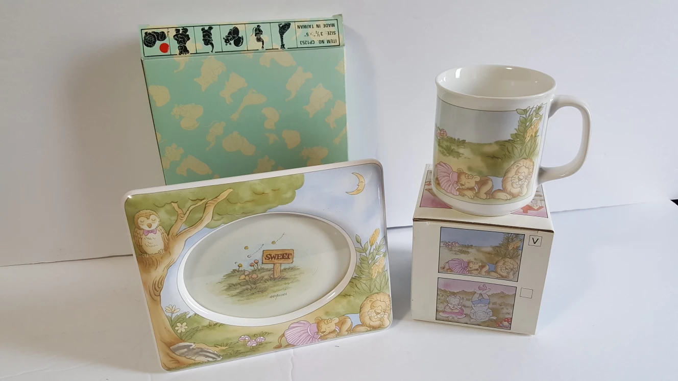 Kids Ceramic Mugs and Picture frame set image indicator(5)