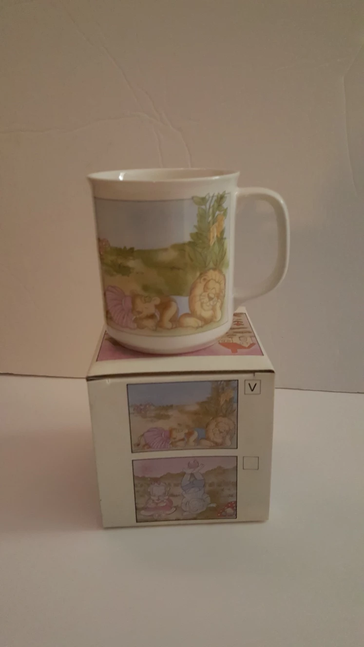 Kids Ceramic Mugs and Picture frame set image indicator(10)
