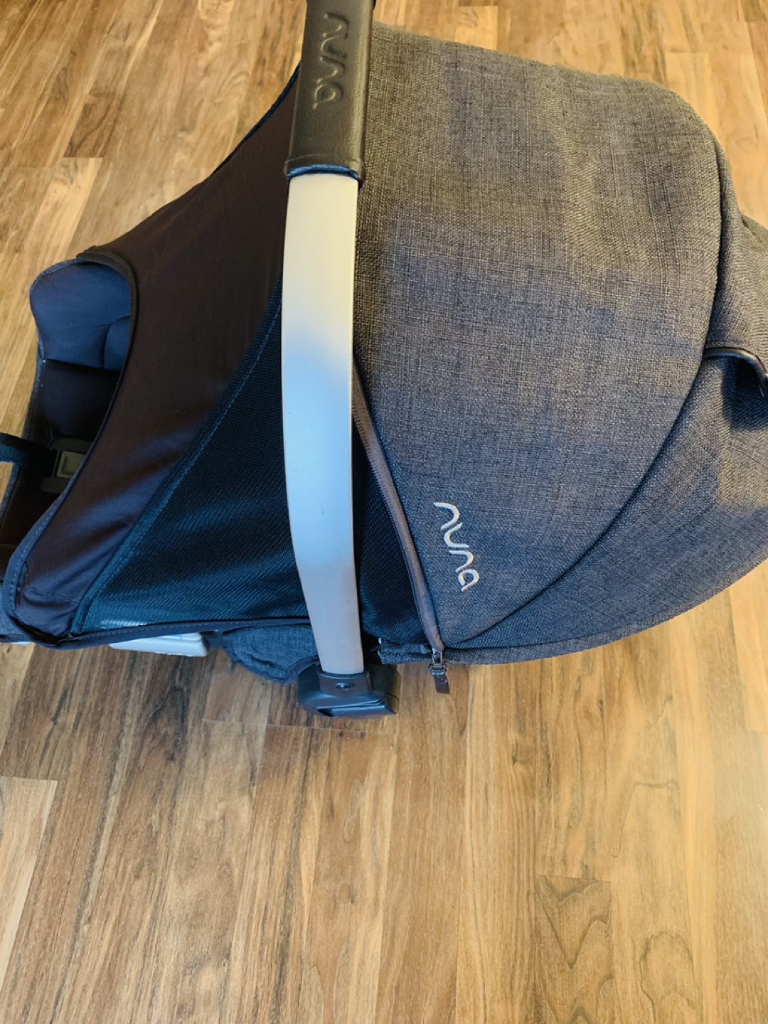 Nuna Pipa Infant Car Seat image indicator(2)