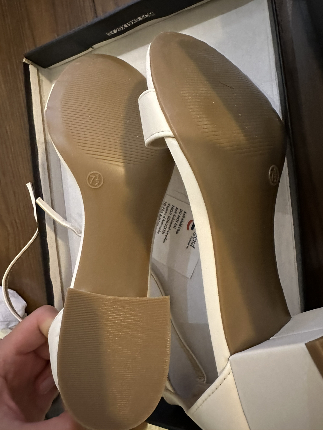 Brand new comfortable white block heels 💰 - photo 3