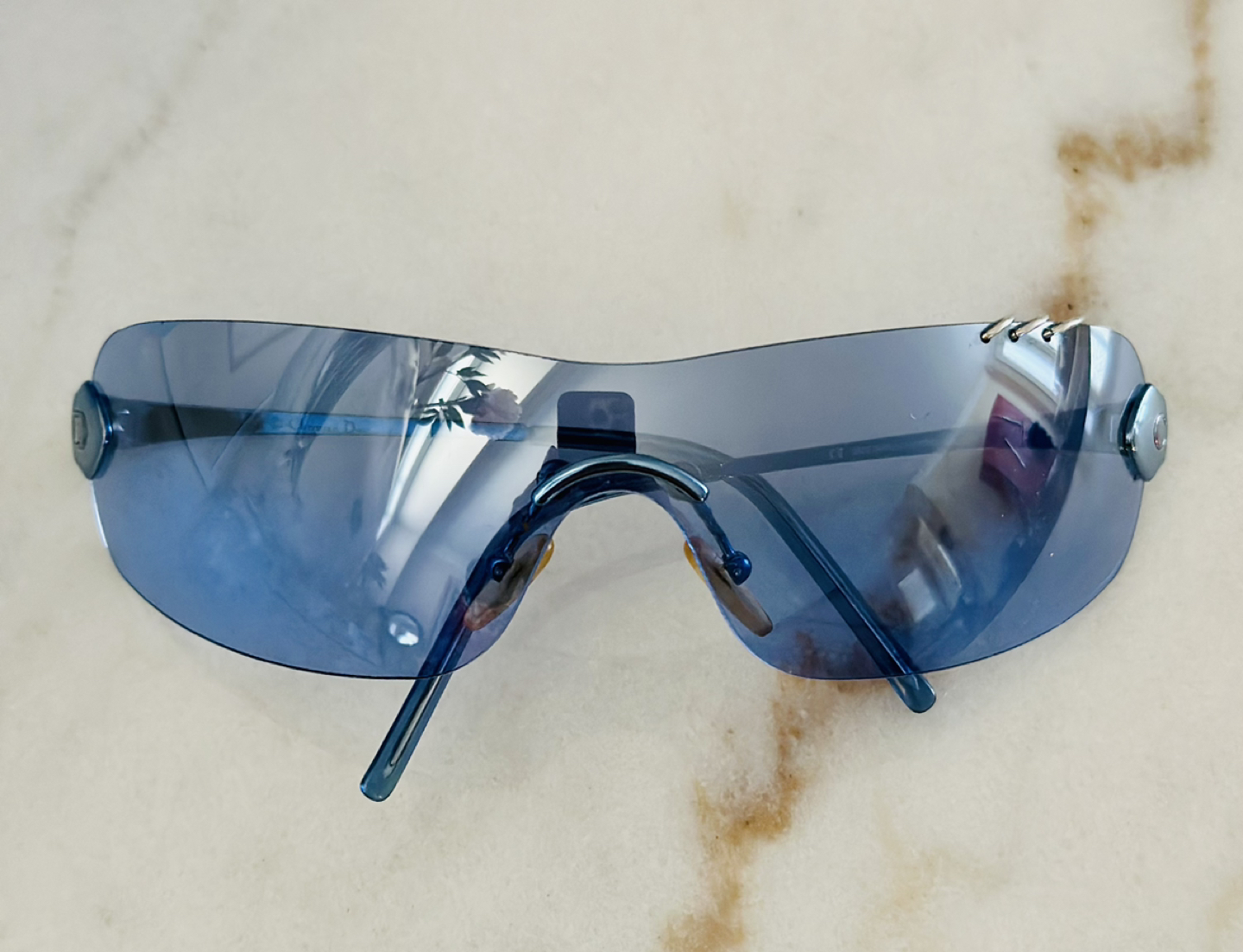 Authentic Dior Sunglasses image indicator(2)