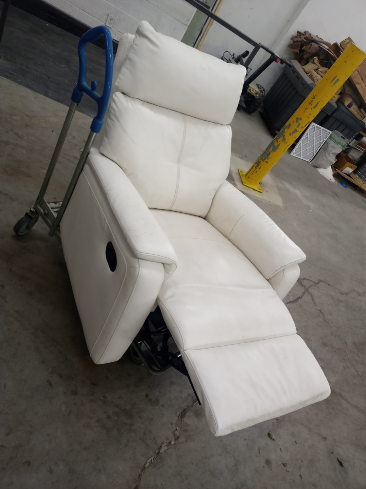 reclining chair  - photo 2