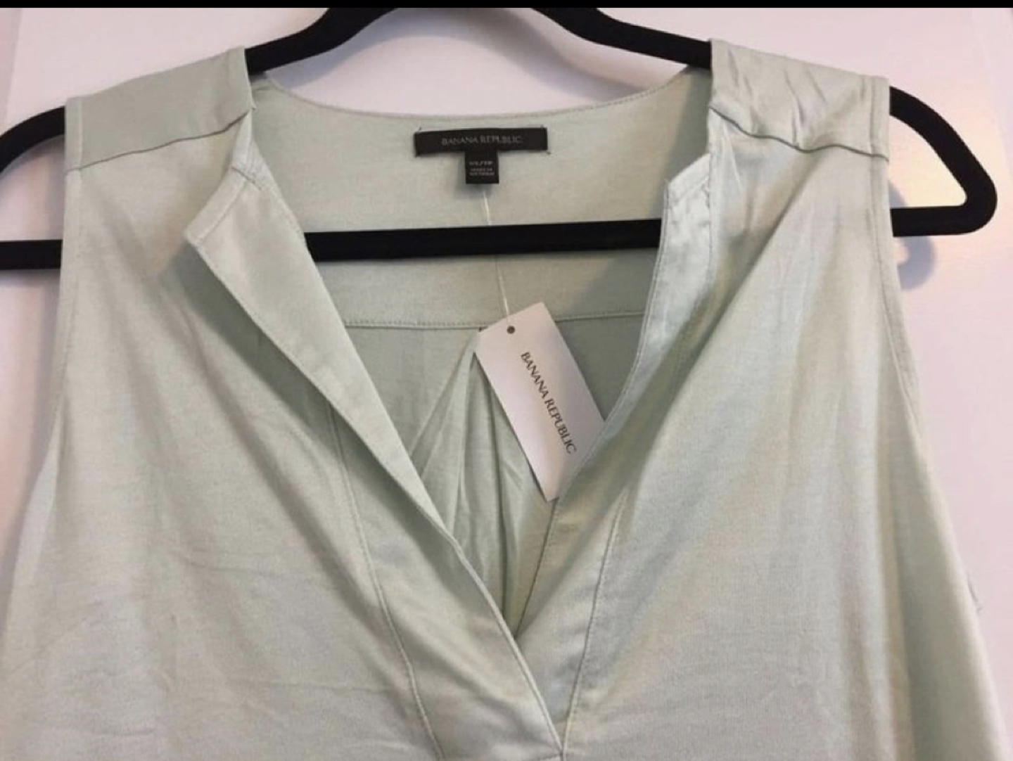 Banana Republic Women's Sleeveless Top XS - Brand New 💰 image indicator(2)