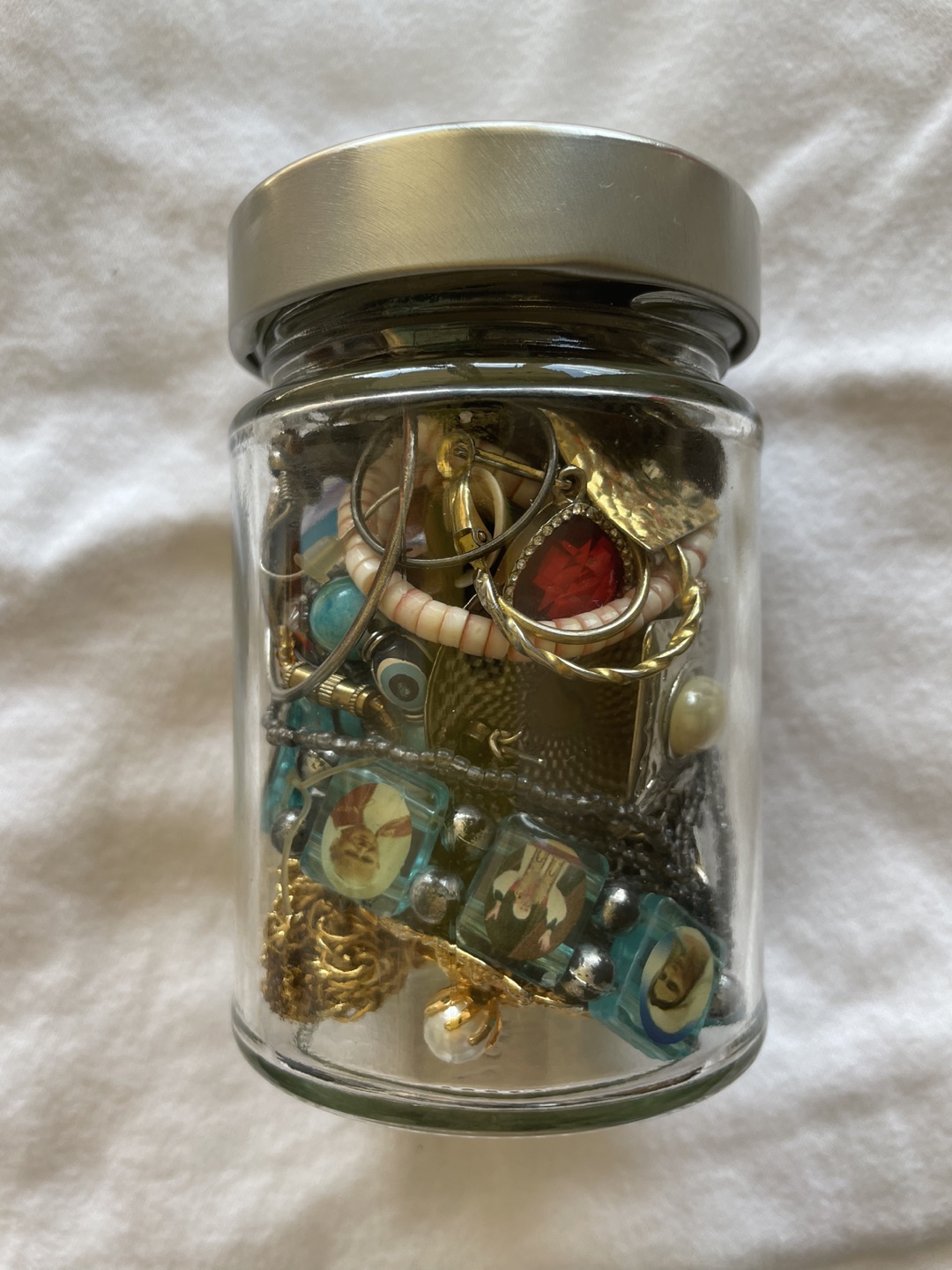 Vintage Jewelry lot small jar - photo 4