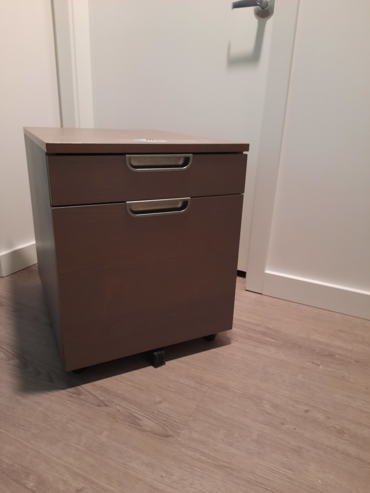 FILE CABINET 