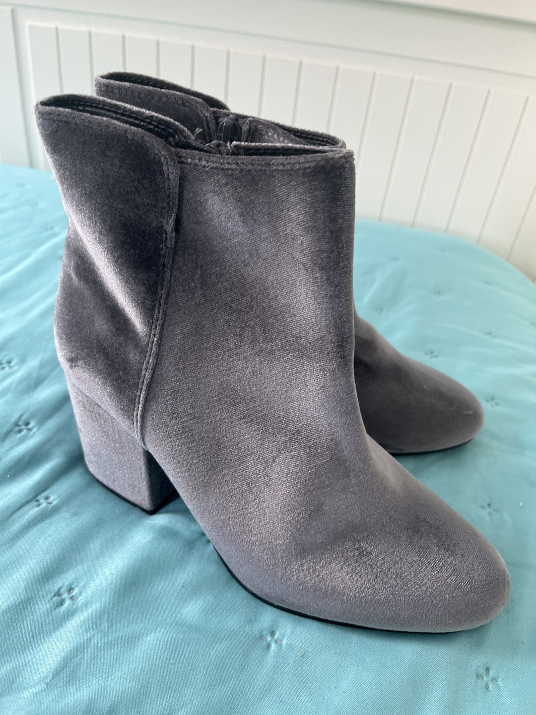 Aldo shoes image indicator(2)