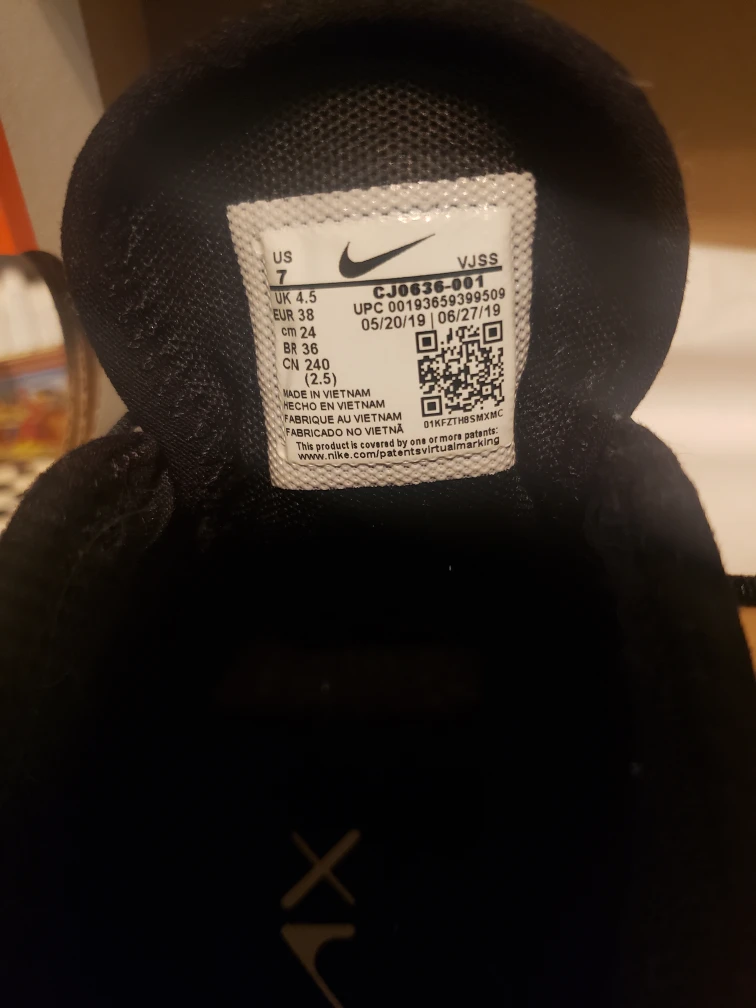 AirMax shoes size 7 - photo 4