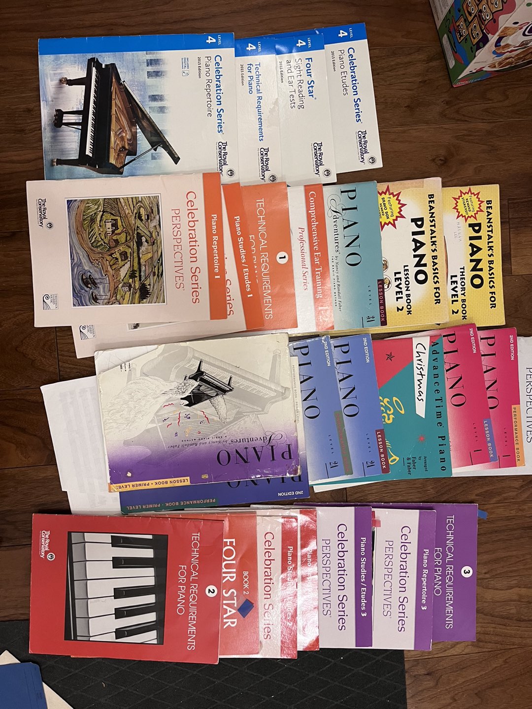 Piano books - photo 2