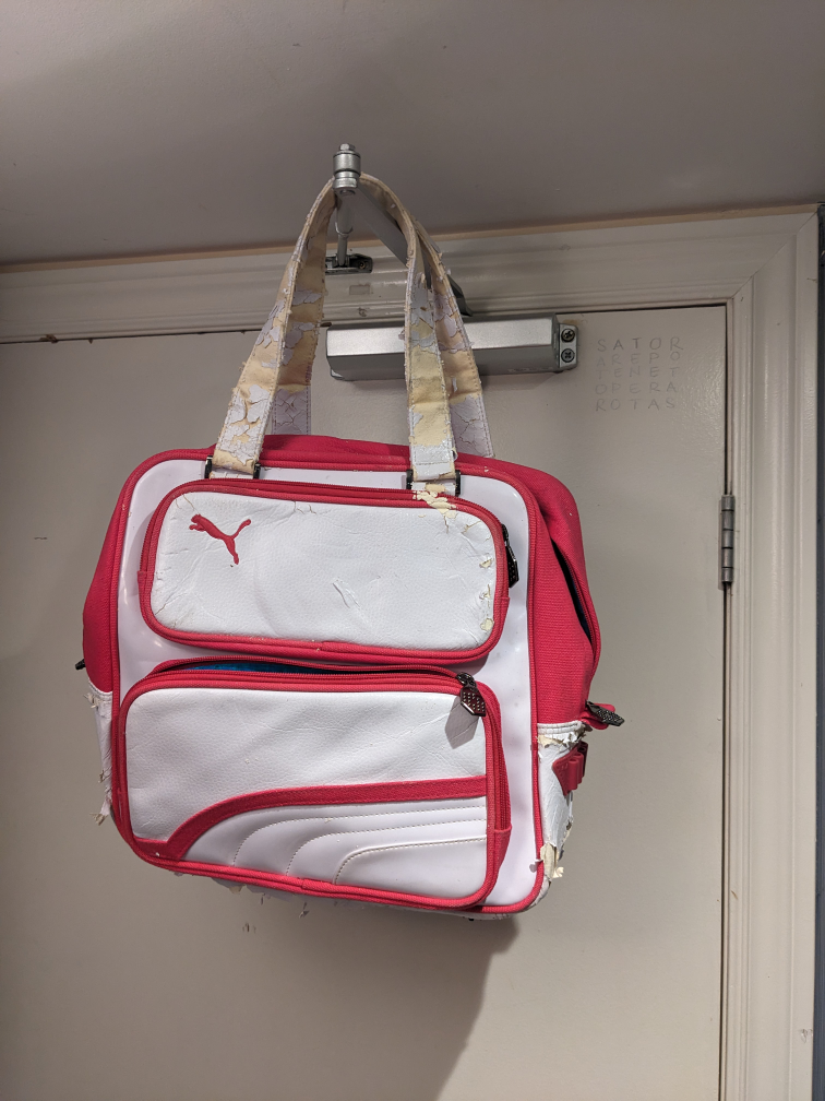 puma bag thumbnail