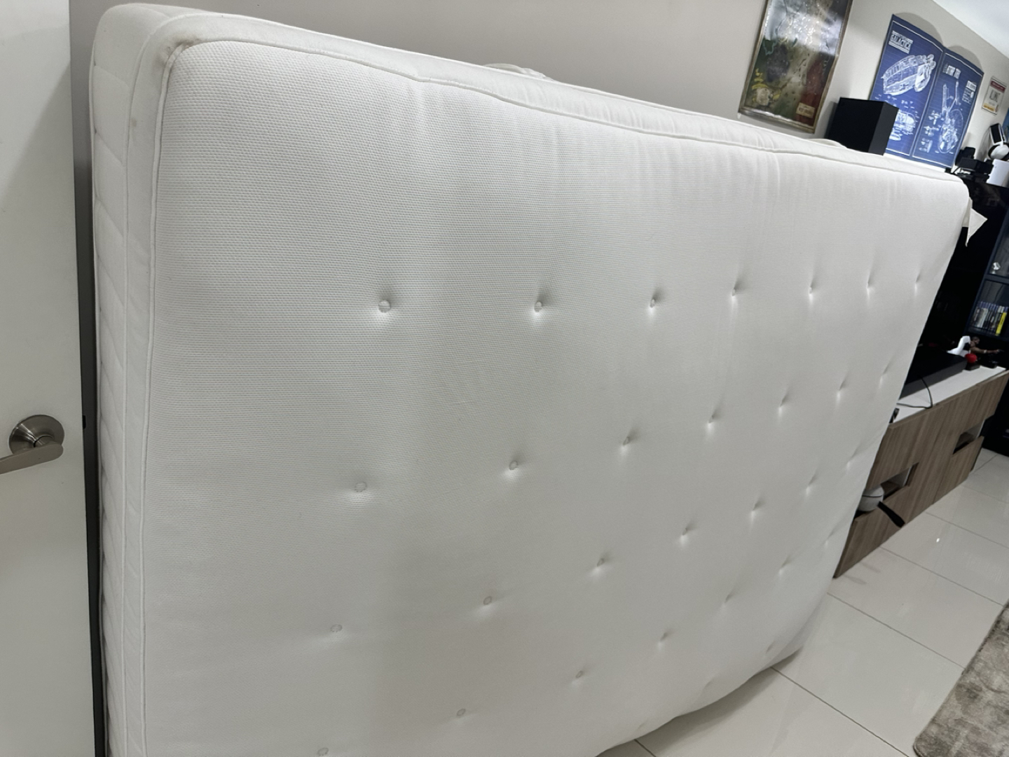 IKEA hesstun queen mattress