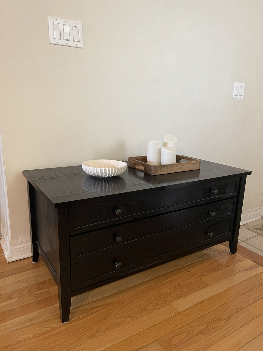 Coffee Table with drawers