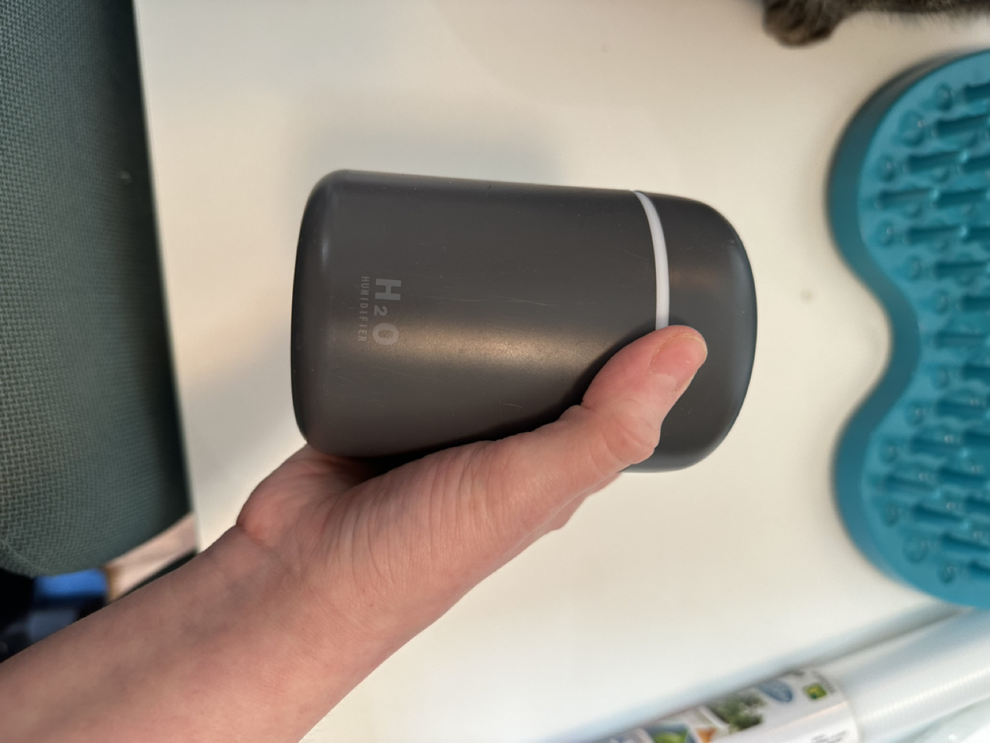 Mini portable humidifier thumbnail