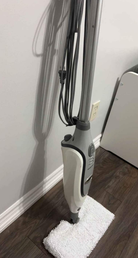 Shark Professional Pocket Steam Mop (3601c) - photo 2