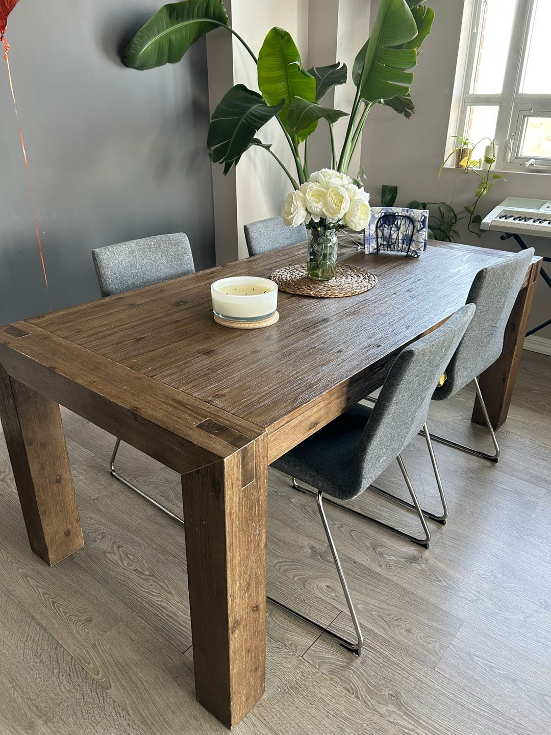 4 Modern gray chairs - photo 2