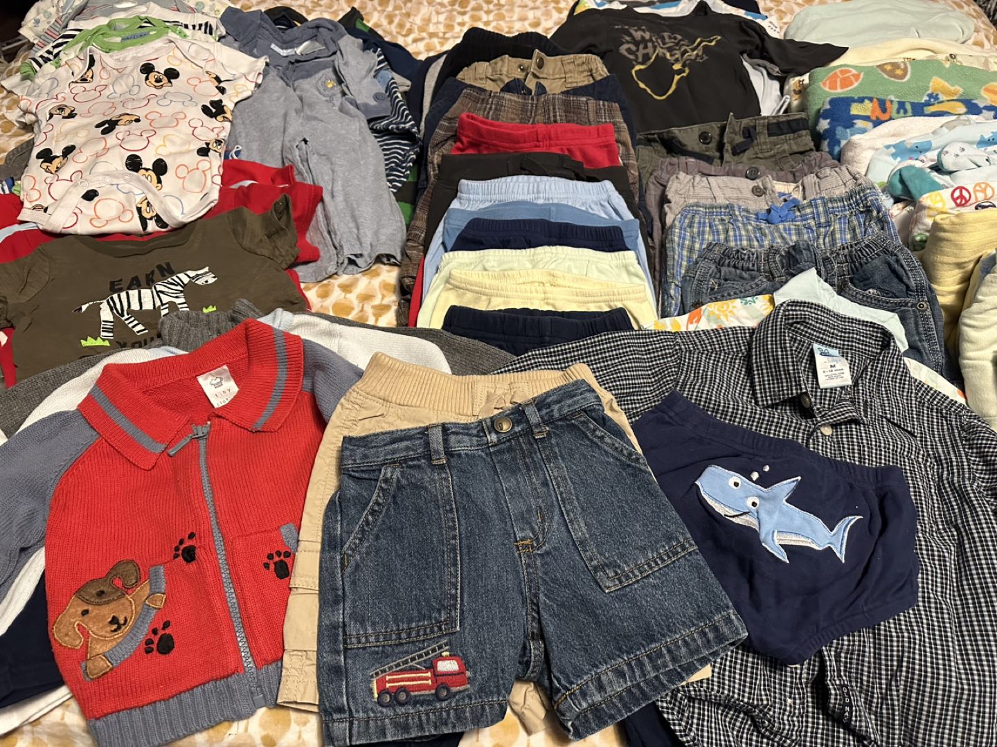 Freshly laundered size 6-9 months boys clothing lot thumbnail