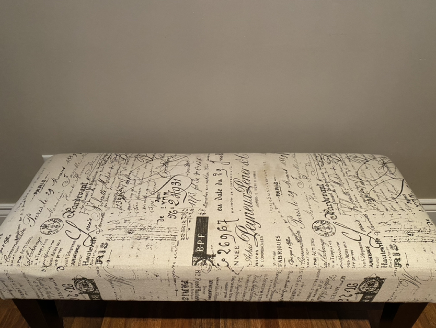 Bench - photo 3