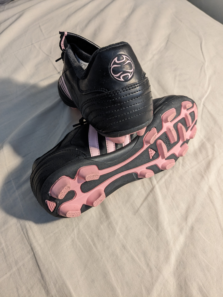 Adidas womens cleats image indicator(2)