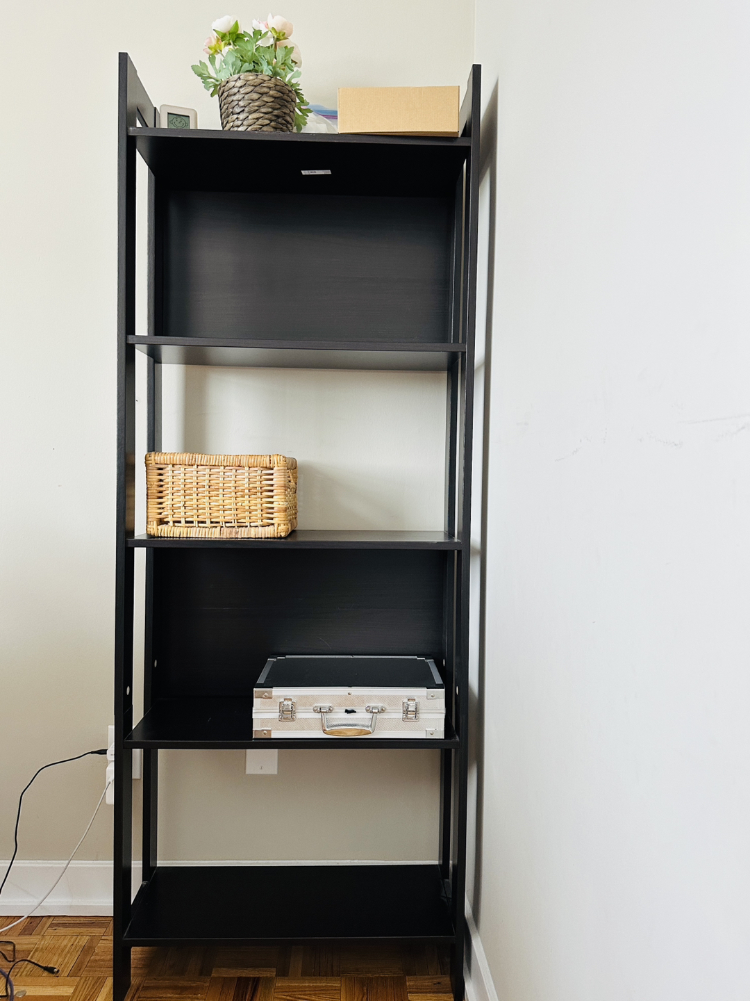 Cabinet rack