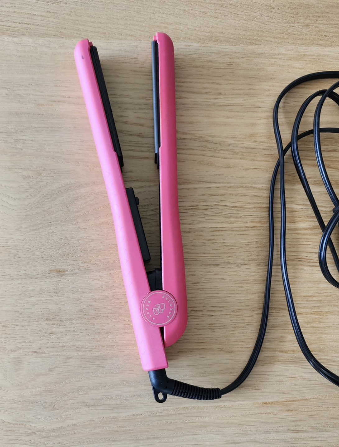 HAIR STRAIGHTENER 💇‍♀️ thumbnail