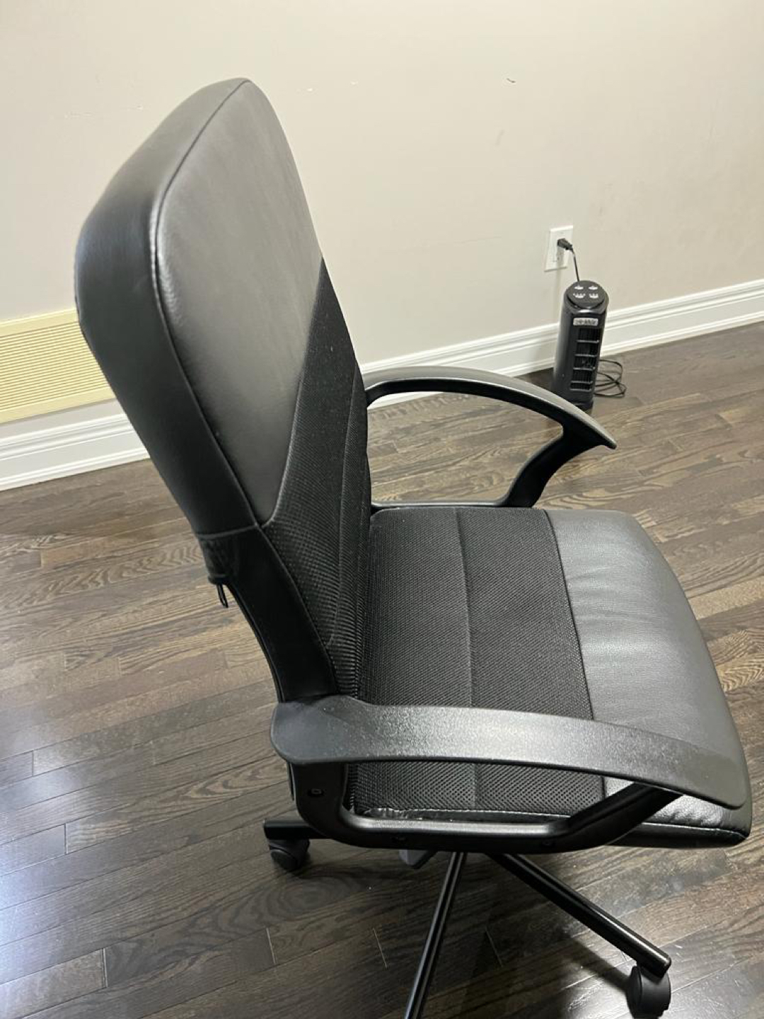 Office chair - photo 2