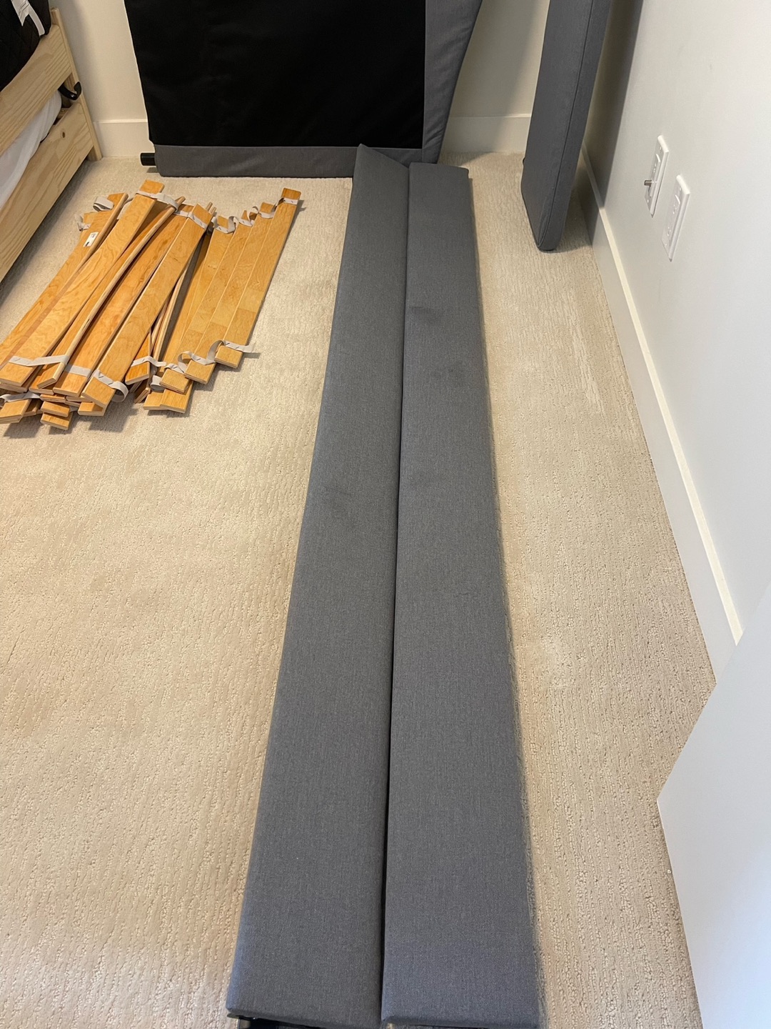 Bed frame - queen size 💰 - photo 3