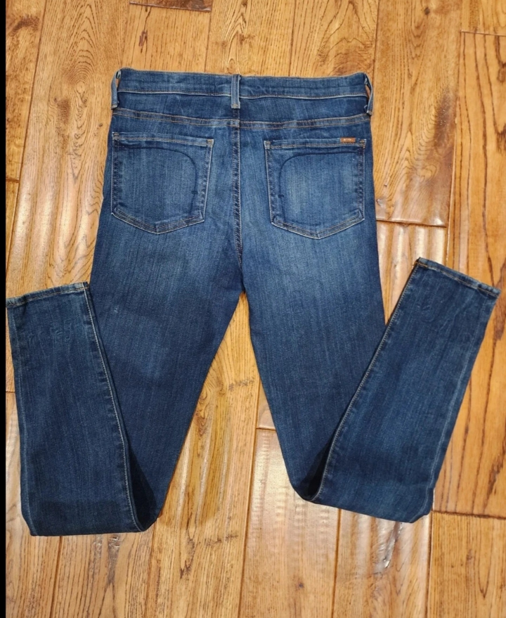 FIDELITY Jeans image indicator(3)