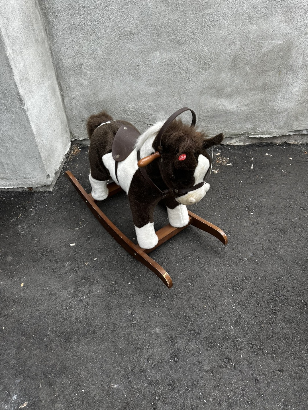 FREE Toddler Rocking Horse thumbnail