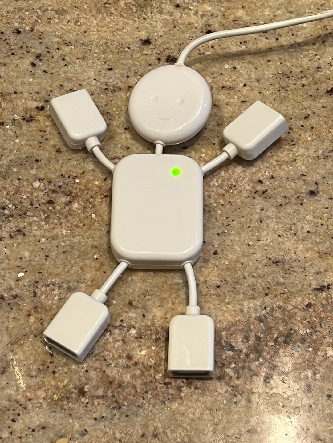 ☀️ 4-port USB hub
