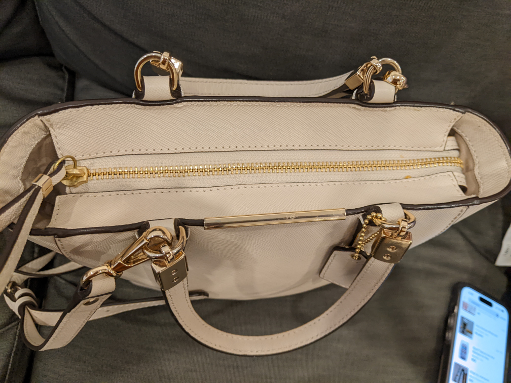 Coach Purse - photo 4
